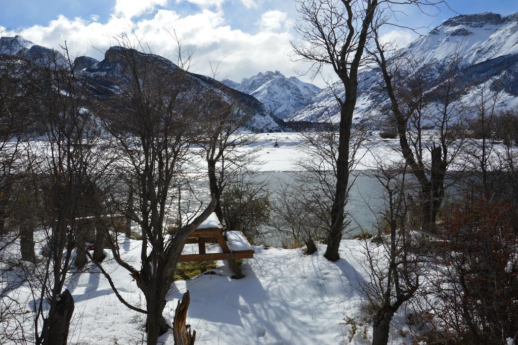 Camping Rio De Las Vueltas El Chalten Bagian luar foto