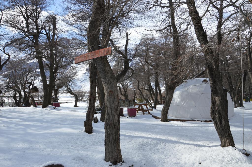 Camping Rio De Las Vueltas El Chalten Bagian luar foto